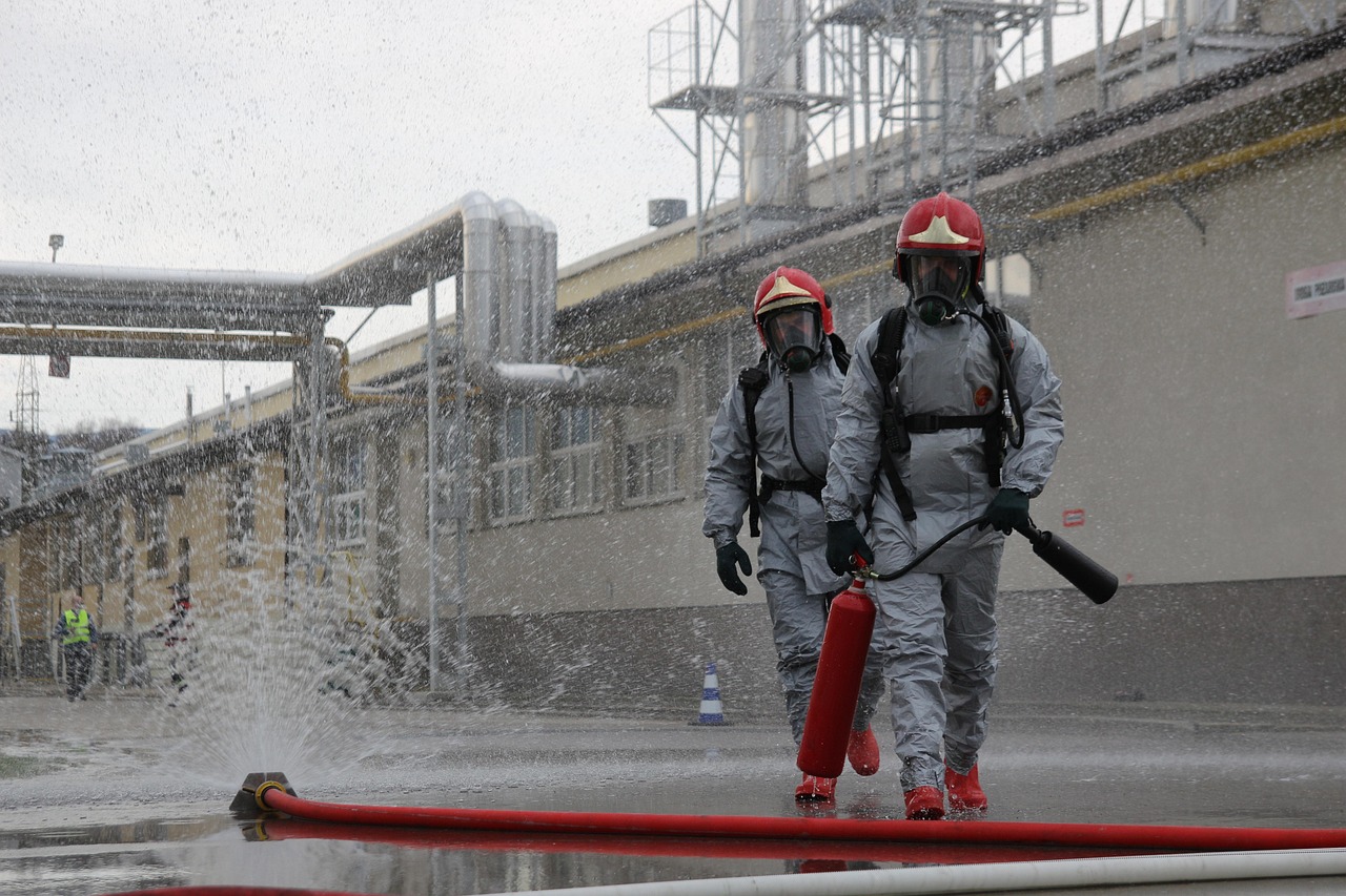 Exercice risque chimique - pompier